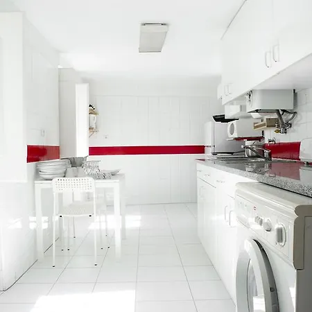 Bright & Spacious Lisbon
